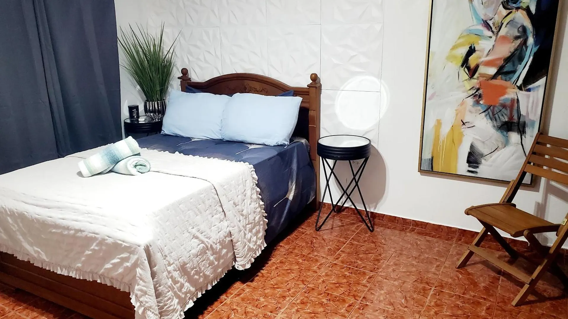 Private Room With Parking And Bathroom Aguada Porto Rico